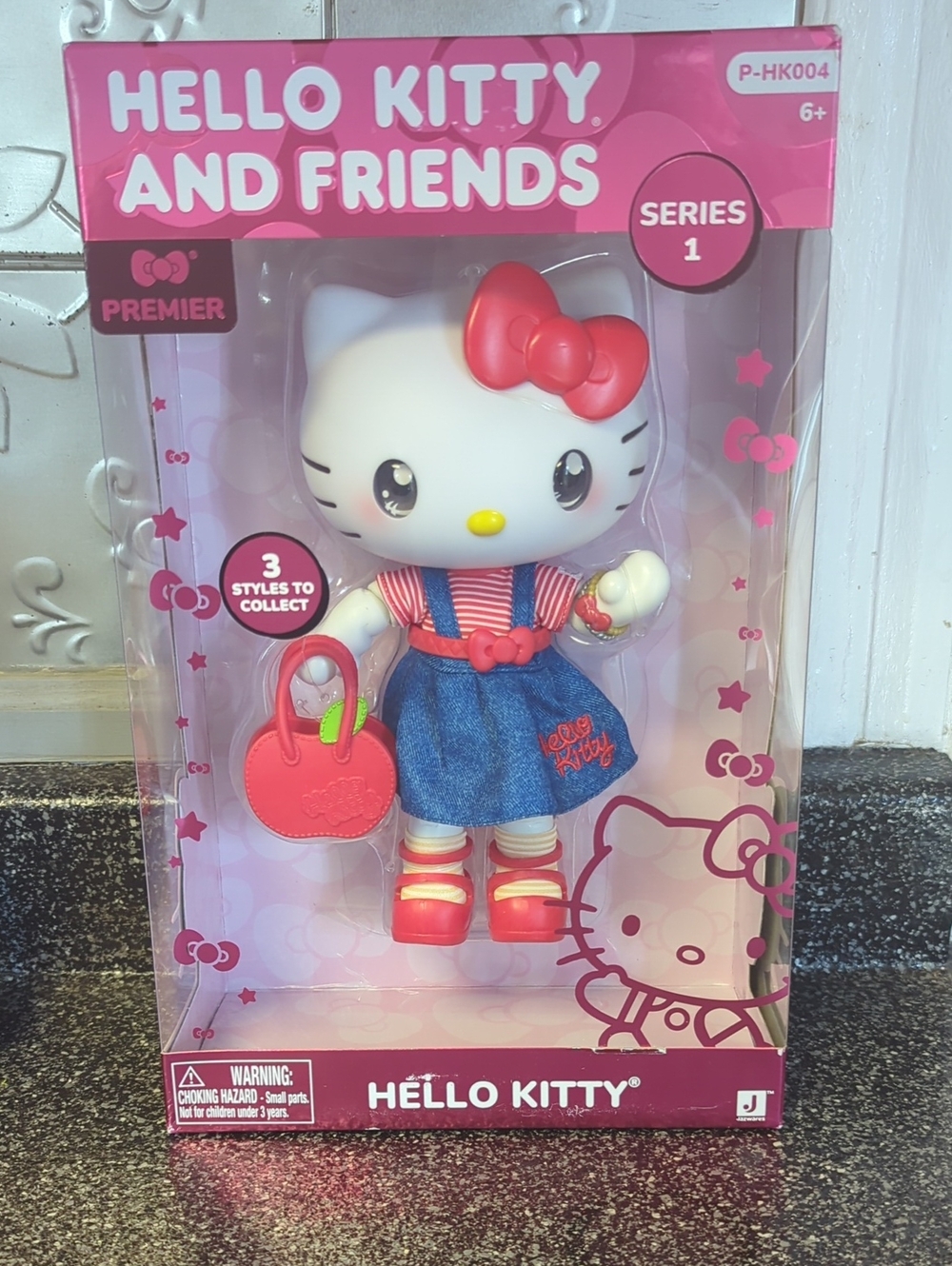 Hello Kitty Series 1 Premier. In Box. Some Scratches On Box